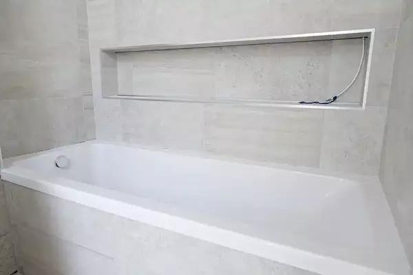 How To Install Bathtub Plumbing in Taylor, TX